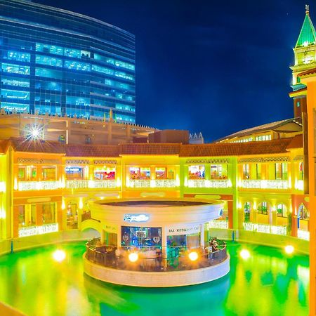 Spacious Condo In Venice Luxury Residences Taguig Εξωτερικό φωτογραφία