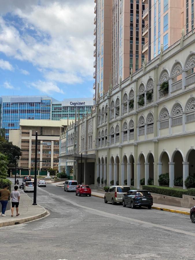 Spacious Condo In Venice Luxury Residences Taguig Εξωτερικό φωτογραφία